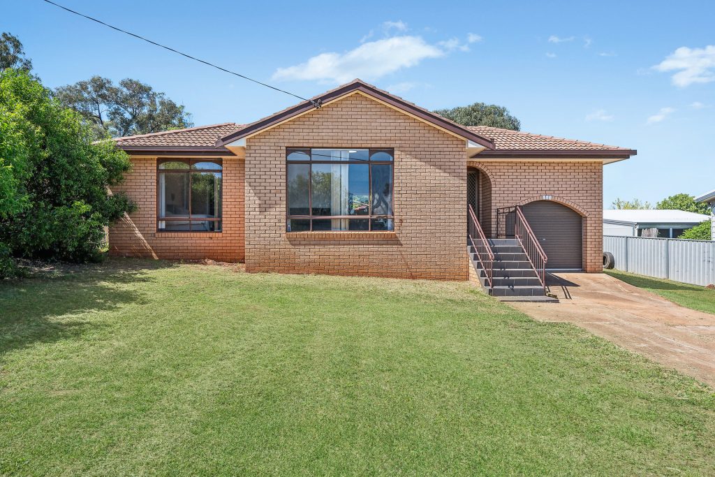 Sold - 70 Tucklan Street - New Property in Dunedoo - Real Estate by Ben Smith