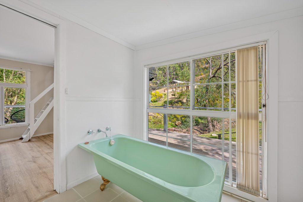 Sold - 55 Peach Tree Lane - New Property in Mudgee - Real Estate by Adam Woods