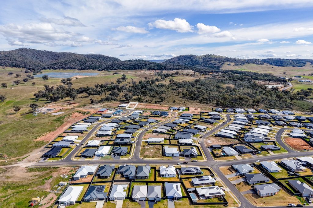 Sold - 34 Davis Crescent - New Property in Mudgee - Real Estate by Adam Woods