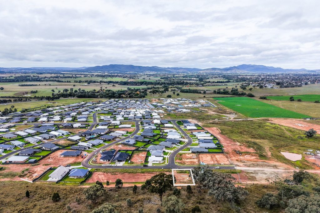 Sold - 34 Davis Crescent - New Property in Mudgee - Real Estate by Adam Woods