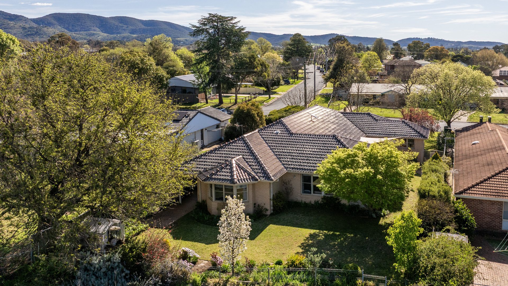 Sold - 63 Mulgoa Way - New Property in Mudgee - Real Estate by Adam Woods