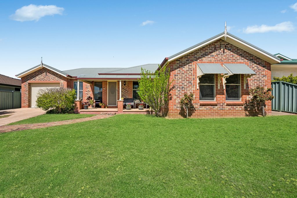 Sold - 3 Baskerville Drive - New Property in Mudgee - Real Estate by Adam Sutherland