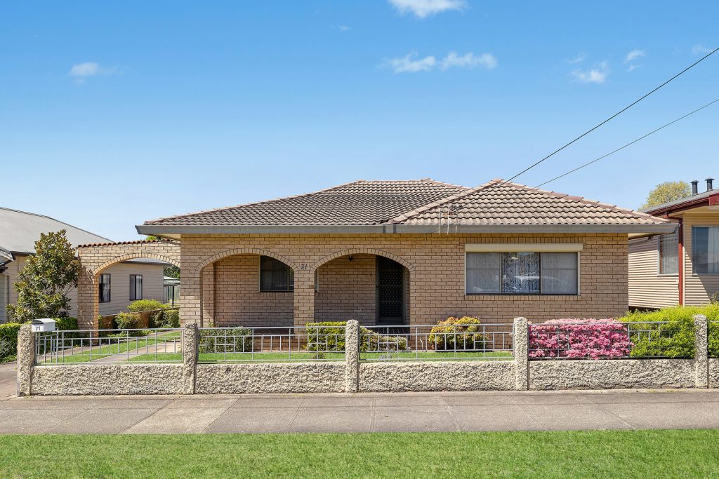 Sold - 71 Rifle Parade - New Property in Lithgow - Real Estate by Stacey Field