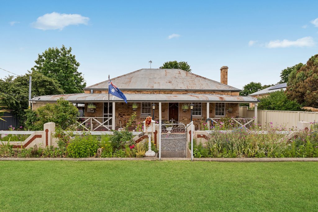 40 Mudgee Street
