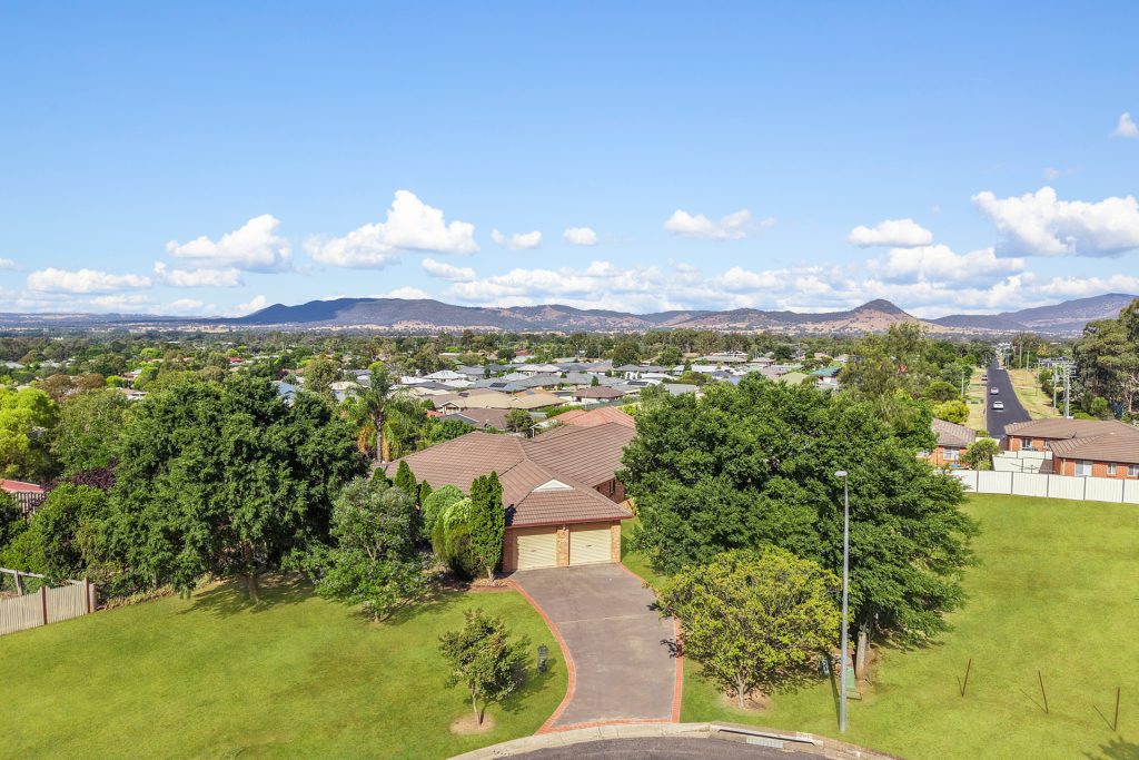 Sold - 5 Avisford Court - New Property in Mudgee - Real Estate by Adam Woods