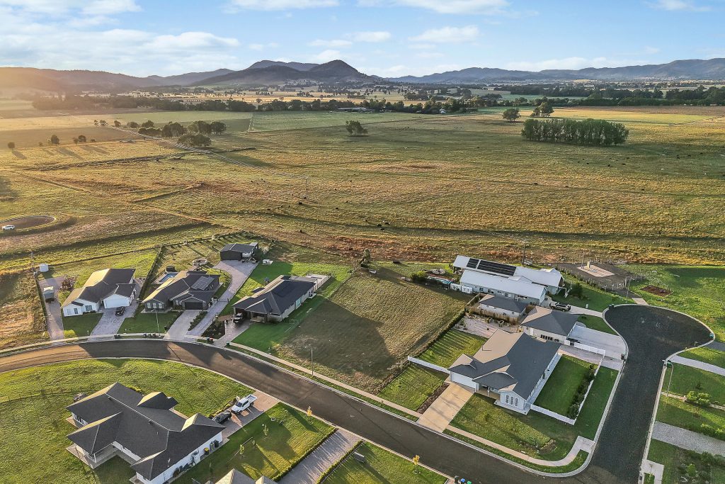 For Sale - 40 Wurth Drive - New Property in Mudgee - Real Estate by Adam Woods