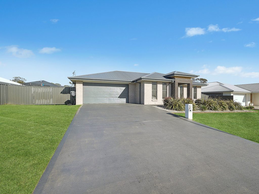 Sold - 19 Suttor Avenue - New Property in Mudgee - Real Estate by Adam Sutherland
