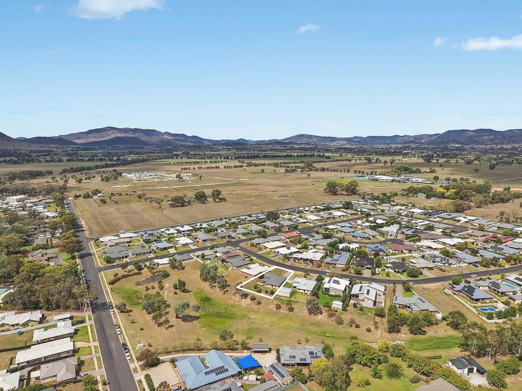 Sold - 10 Bateman Avenue - New Property in Mudgee - Real Estate by Adam Sutherland