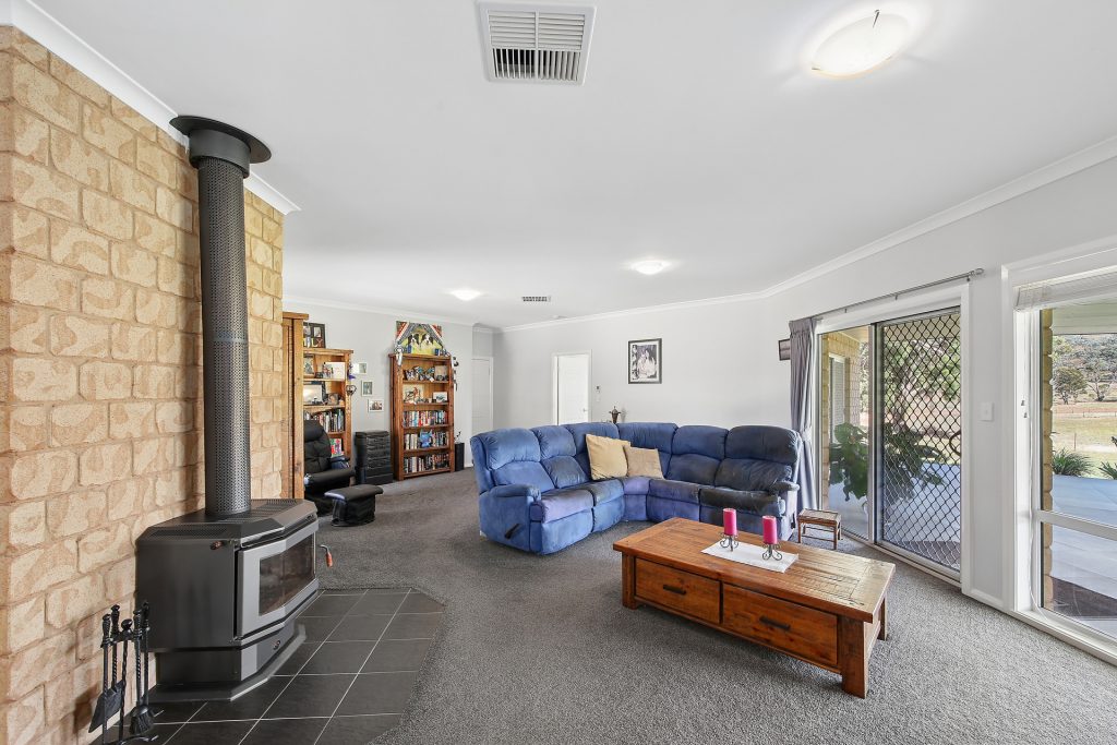 For Sale - 204 Uamby Road - New Property in Gulgong - Real Estate by Stewart Adlington