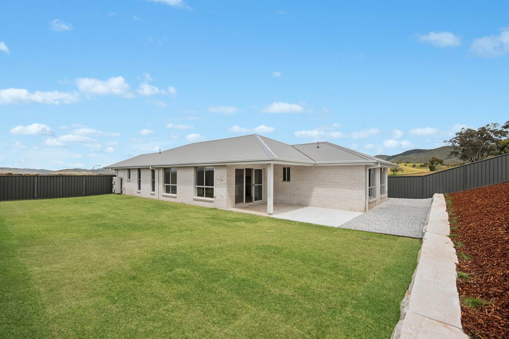 Sold - 22 Davis Crescent - New Property in Mudgee - Real Estate by Adam Woods