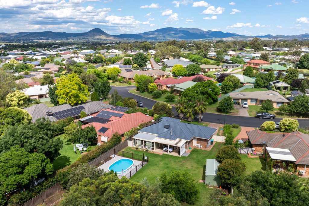 Sold - 26 Macquarie Drive - New Property in Mudgee - Real Estate by Adam Sutherland