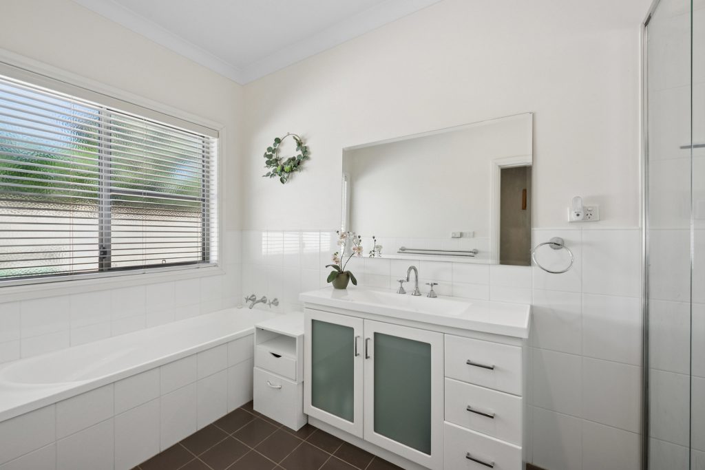 Sold - 8 White Circle - New Property in Mudgee - Real Estate by Adam Sutherland