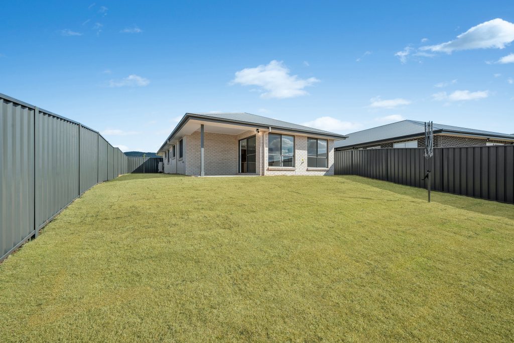 Sold - 8a Davis Crescent - New Property in Mudgee - Real Estate by Adam Woods