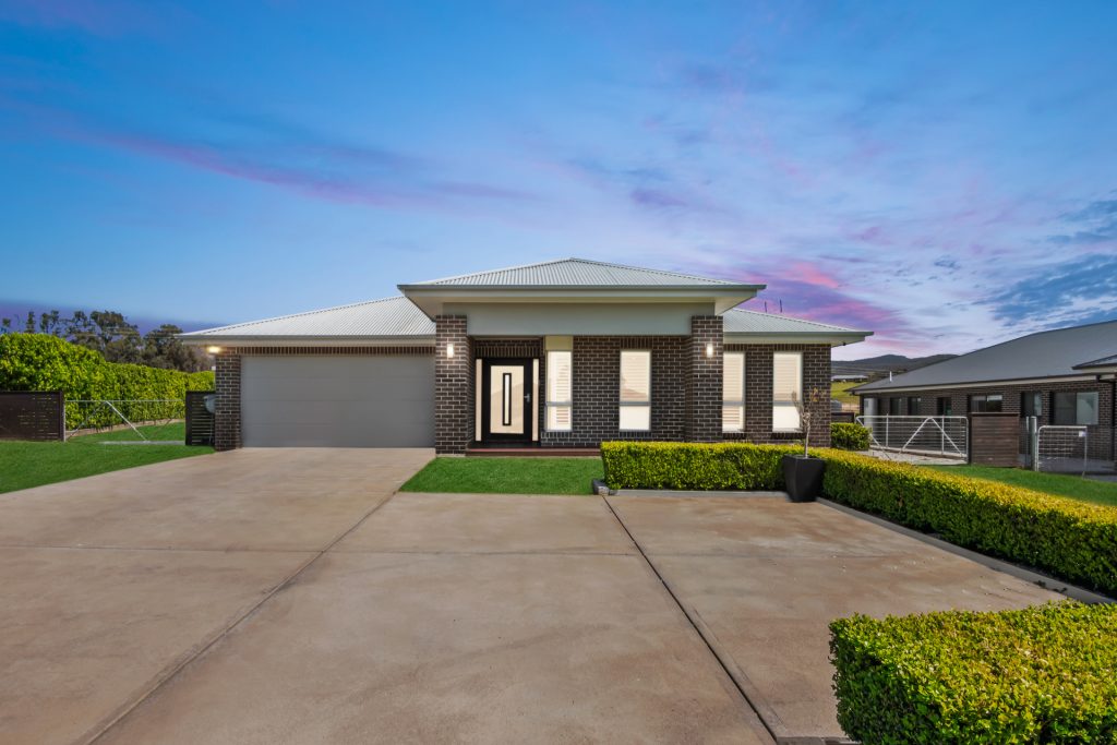 Sold - 11 Diana Drive - New Property in Mudgee - Real Estate by Adam Sutherland