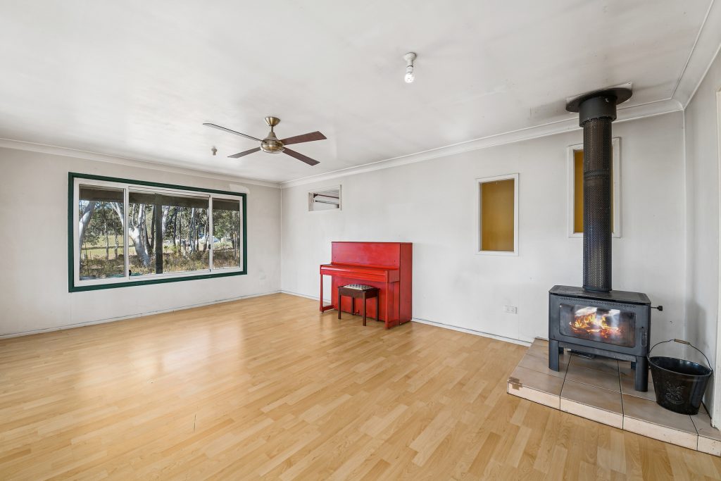 Sold - 13 Arber Street - New Property in Clandulla - Real Estate by  