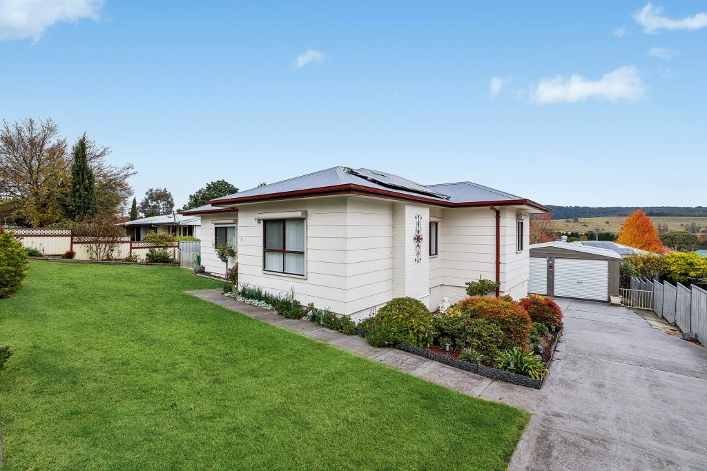 7 Stewart Street