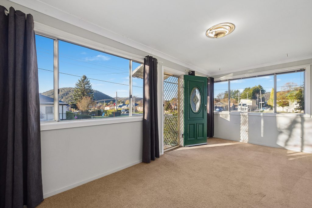 Sold - 28 Rifle Parade - New Property in Lithgow - Real Estate by Mikayla Callcott