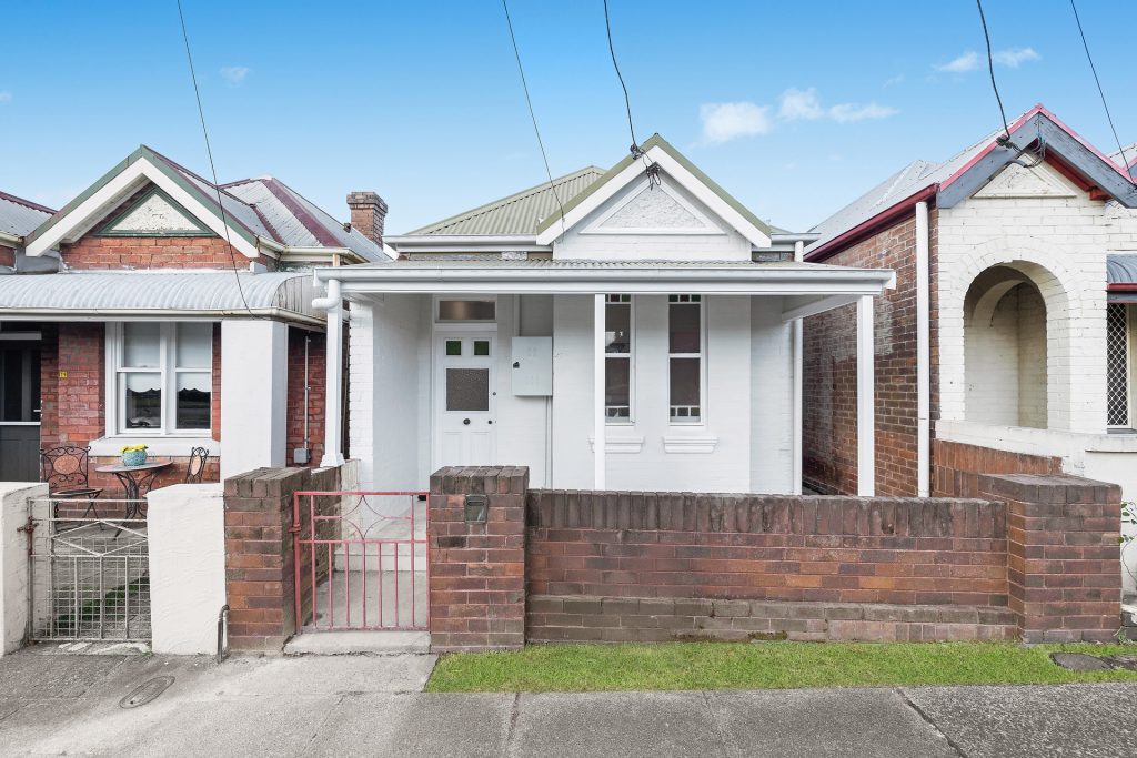 For Sale - 37 Roy Street - New Property in Lithgow - Real Estate by Stacey Field