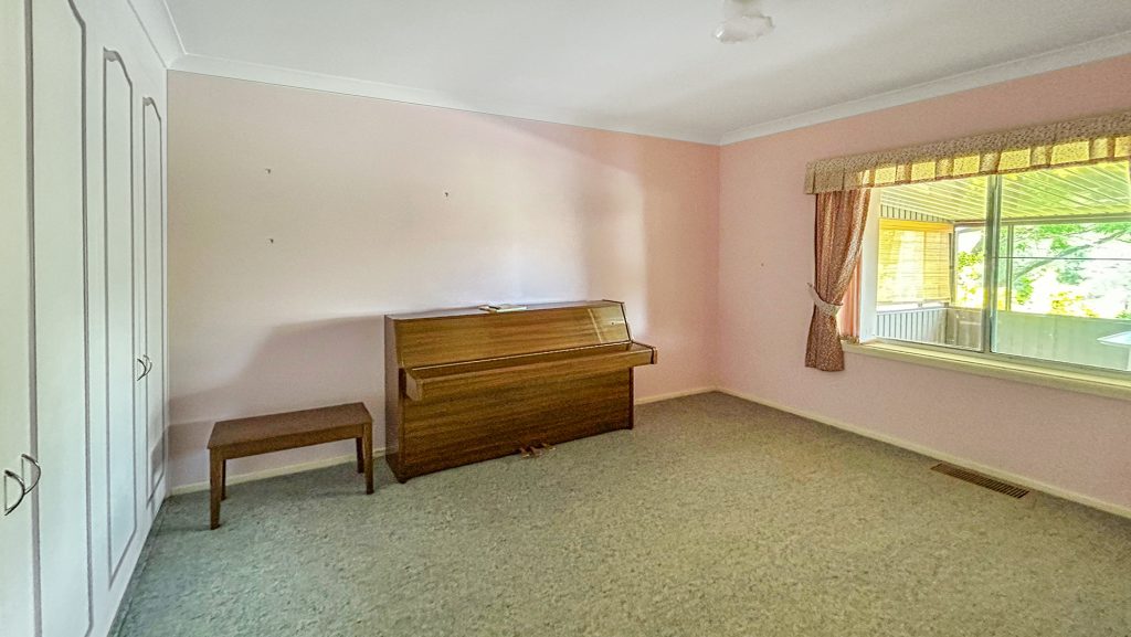 For Rent - 285 Lowther Siding Road - New Property in Lowther - Real Estate by  