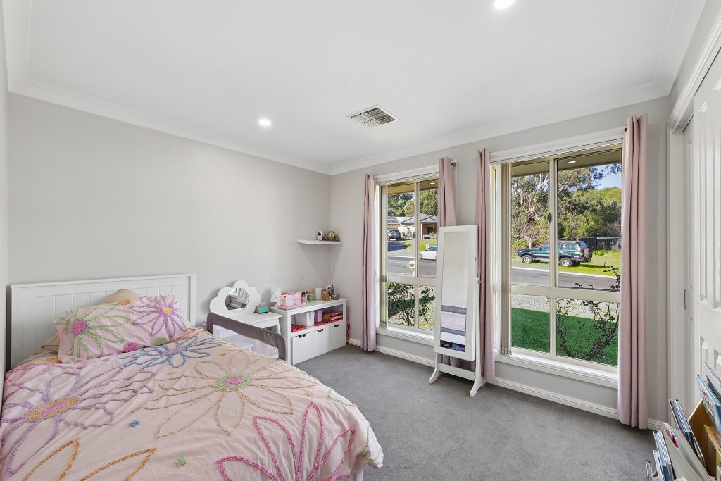 Sold - 15 Flirtation Avenue - New Property in Mudgee - Real Estate by Adam Sutherland