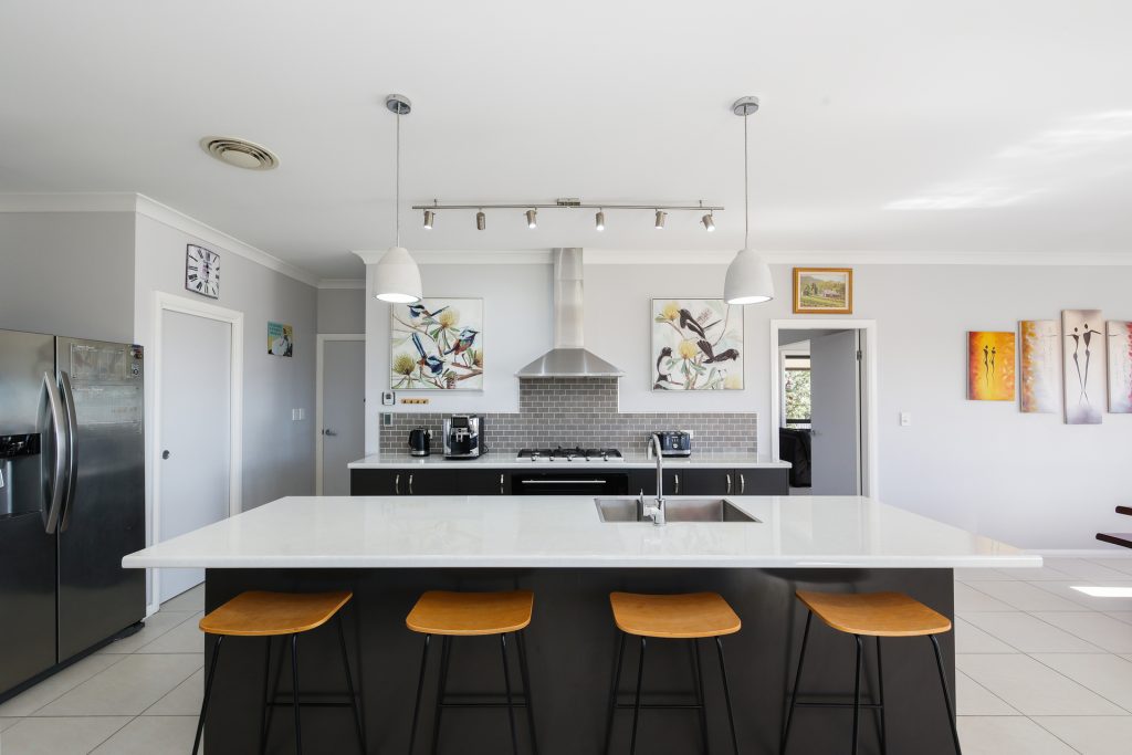Sold - 11 Baskerville Drive - New Property in Mudgee - Real Estate by Adam Sutherland