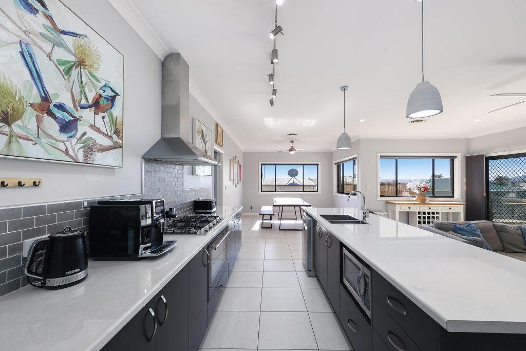 Sold - 11 Baskerville Drive - New Property in Mudgee - Real Estate by Adam Sutherland