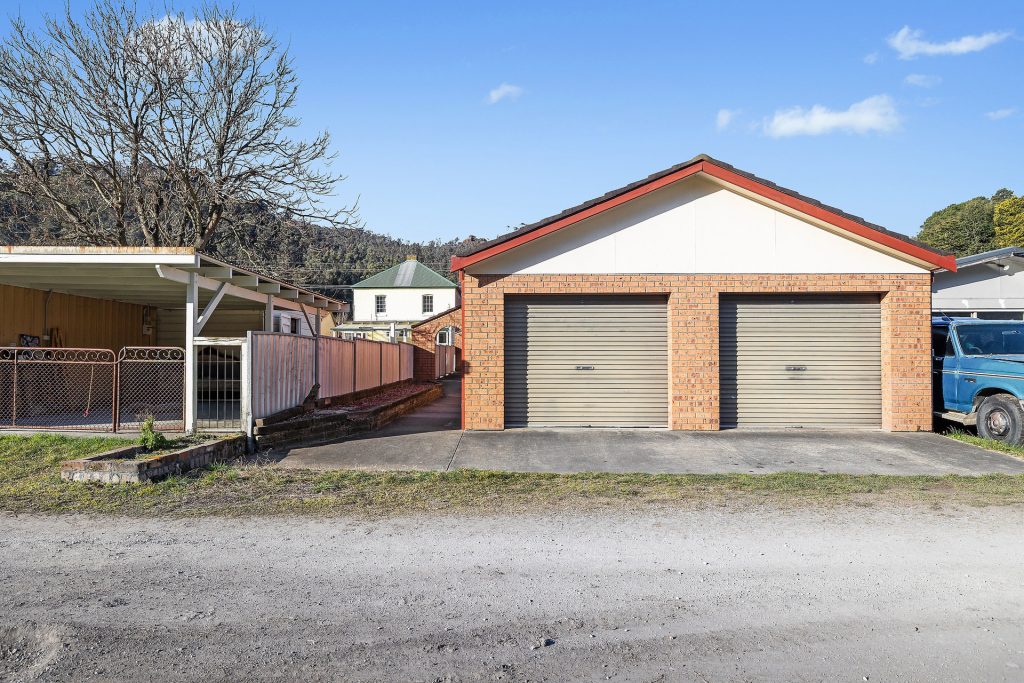 For Sale - 1/76 & 2/76 Hartley Valley Road - New Property in Lithgow - Real Estate by Mikayla Callcott