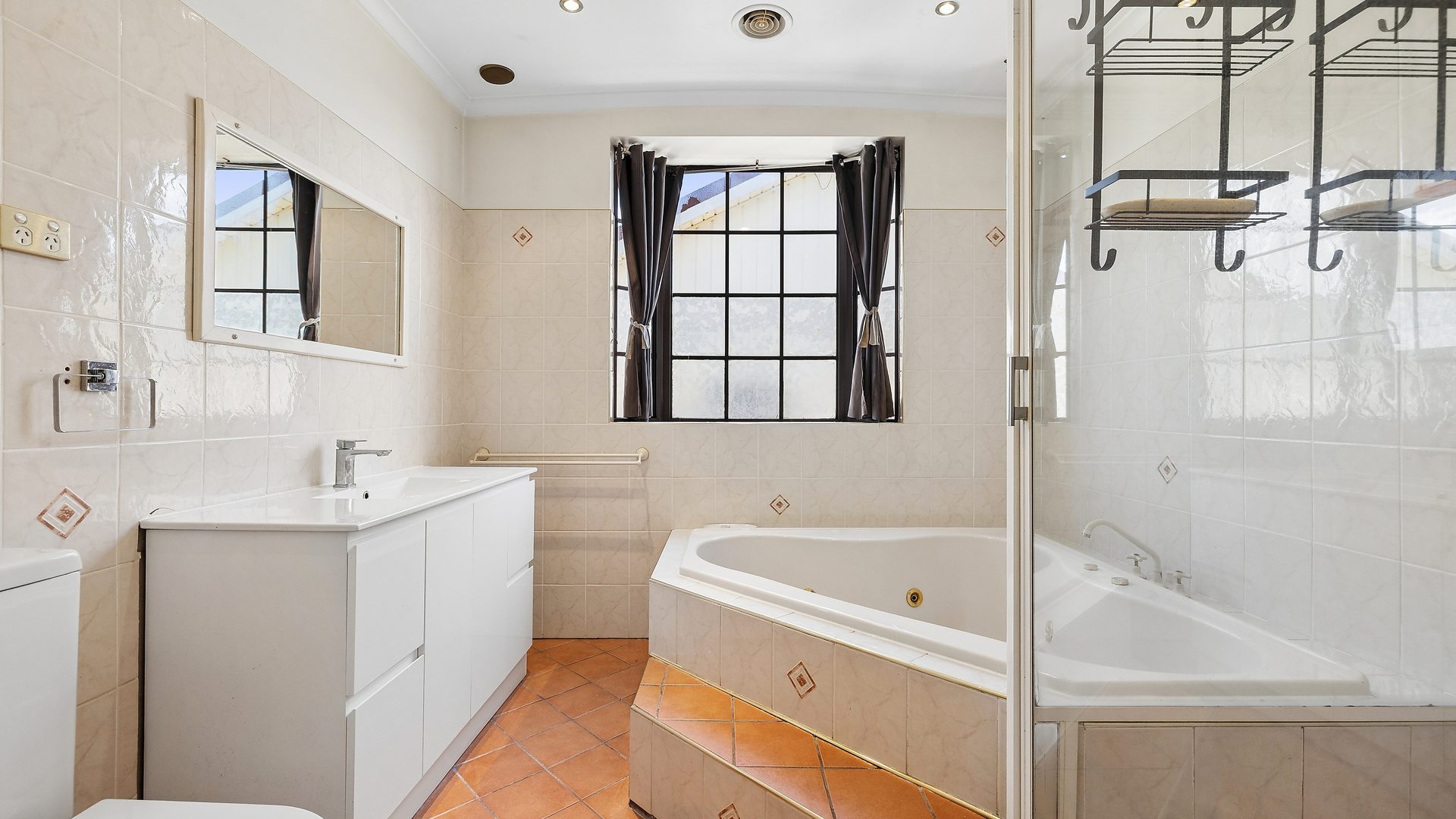 For Sale - 70 Rabaul Street - New Property in Lithgow - Real Estate by Stacey Field