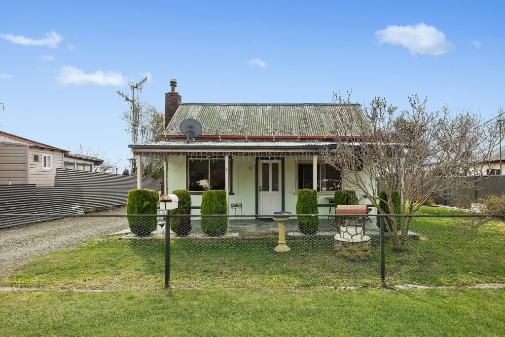 Auction - 1 Purcell Street - New Property in Portland - Real Estate by Stacey Field