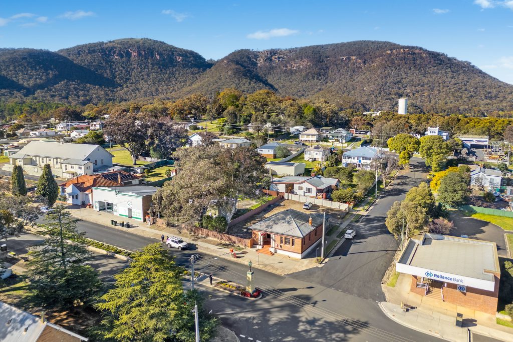 For Sale - 32 Angus Avenue - New Property in Kandos - Real Estate by Elizabeth Turner