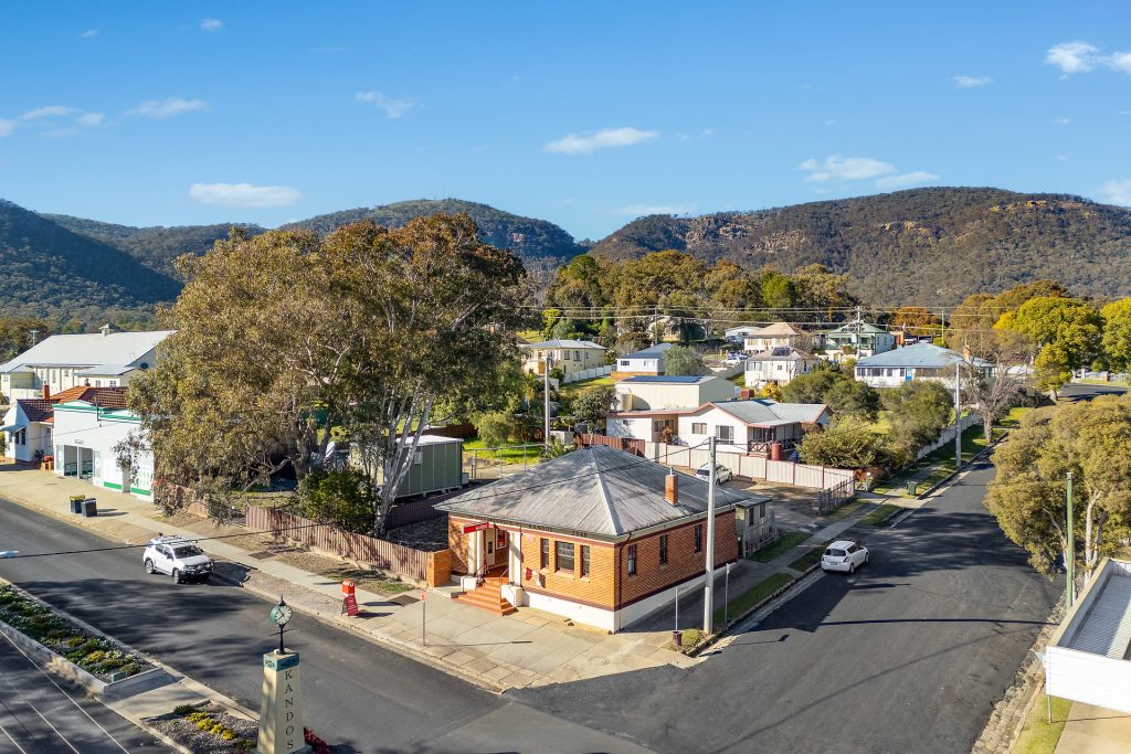 For Sale - 32 Angus Avenue - New Property in Kandos - Real Estate by Elizabeth Turner