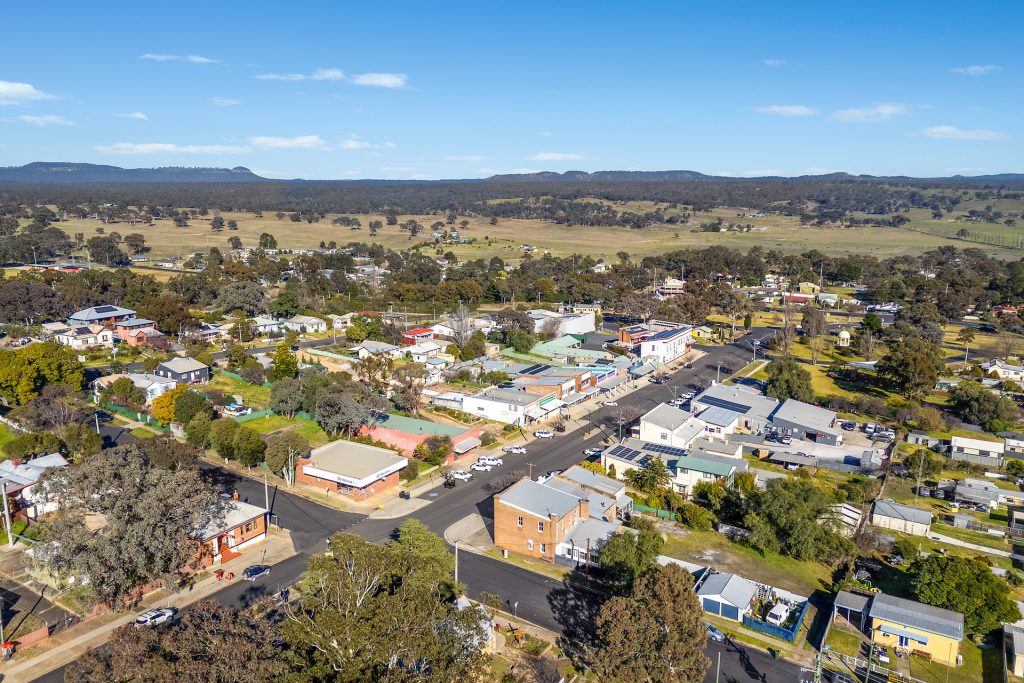 For Sale - 32 Angus Avenue - New Property in Kandos - Real Estate by Elizabeth Turner
