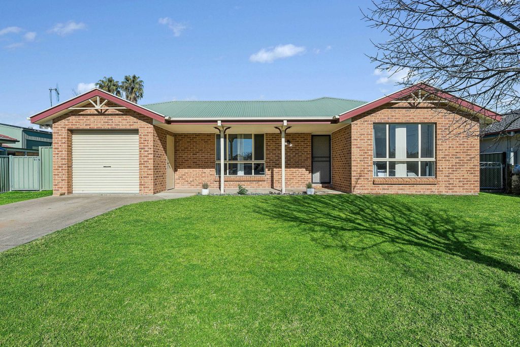 For Sale - 8A & 10 Thomas Clarke Place - New Property in Mudgee - Real Estate by Ben Smith