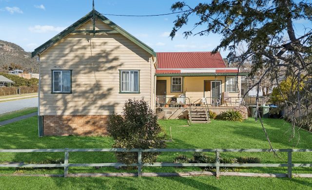 For Sale - 48 Rodgers Street - New Property in Kandos - Real Estate by Elizabeth Turner