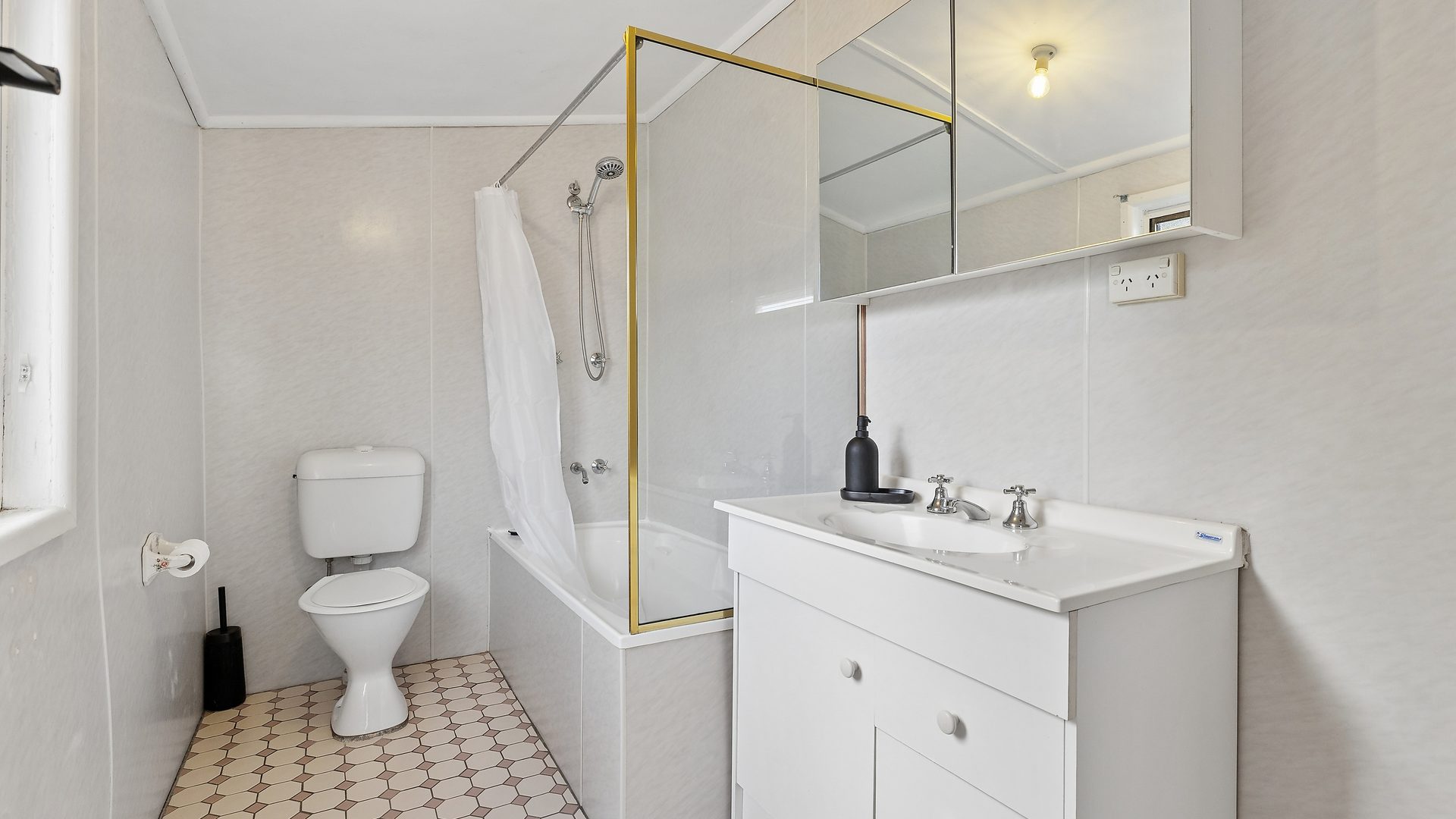 For Sale - 106 Hassans Walls Road - New Property in Lithgow - Real Estate by Stacey Field