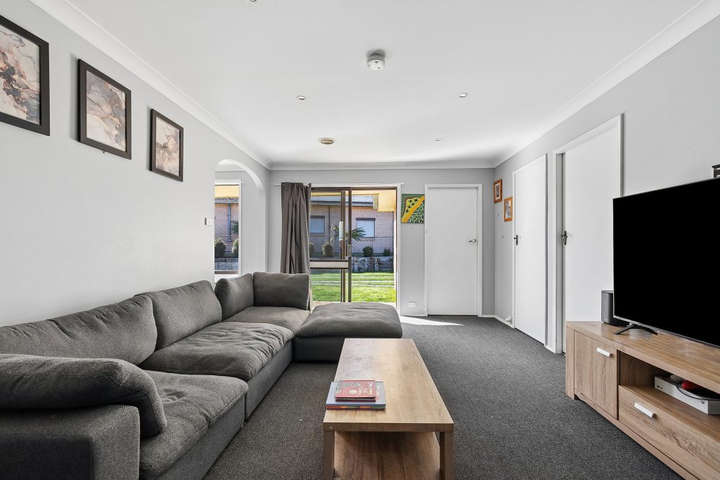 Auction - 18 Rifle Parade - New Property in Lithgow - Real Estate by Stacey Field
