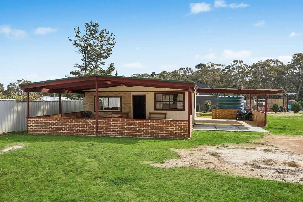 For Sale - 23 Ferris Street - New Property in Clandulla - Real Estate by Elizabeth Turner
