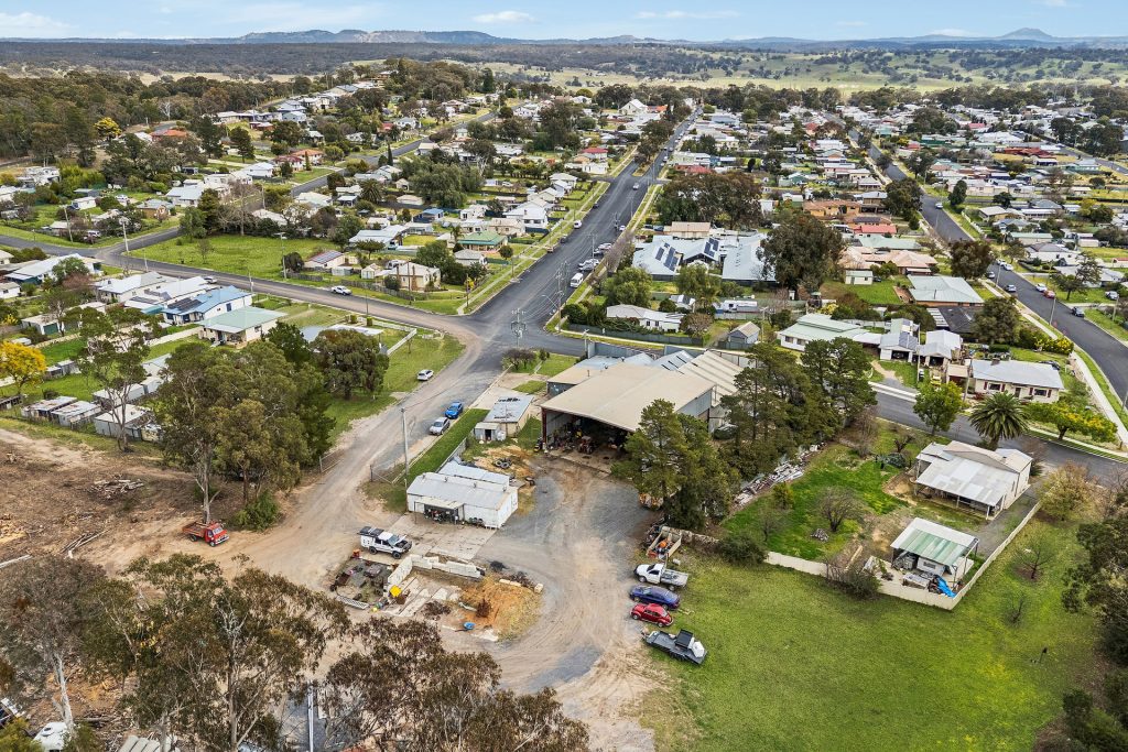Auction - 54 Dabee Road - New Property in Kandos - Real Estate by Elizabeth Turner