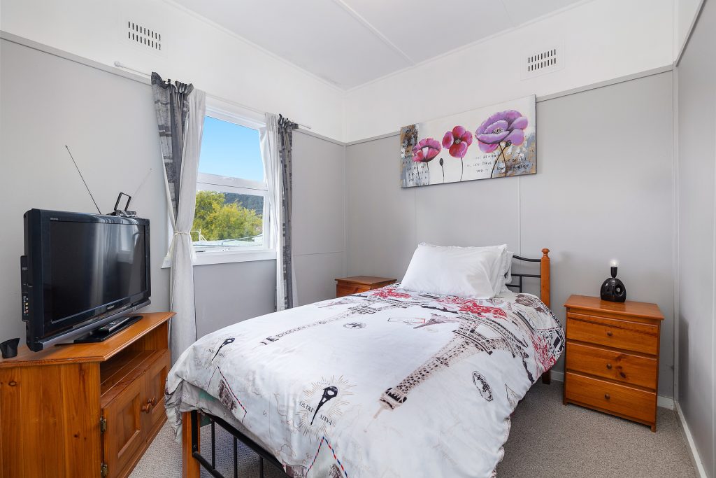 For Sale - 29 Inner Crescent - New Property in Lithgow - Real Estate by Stacey Field