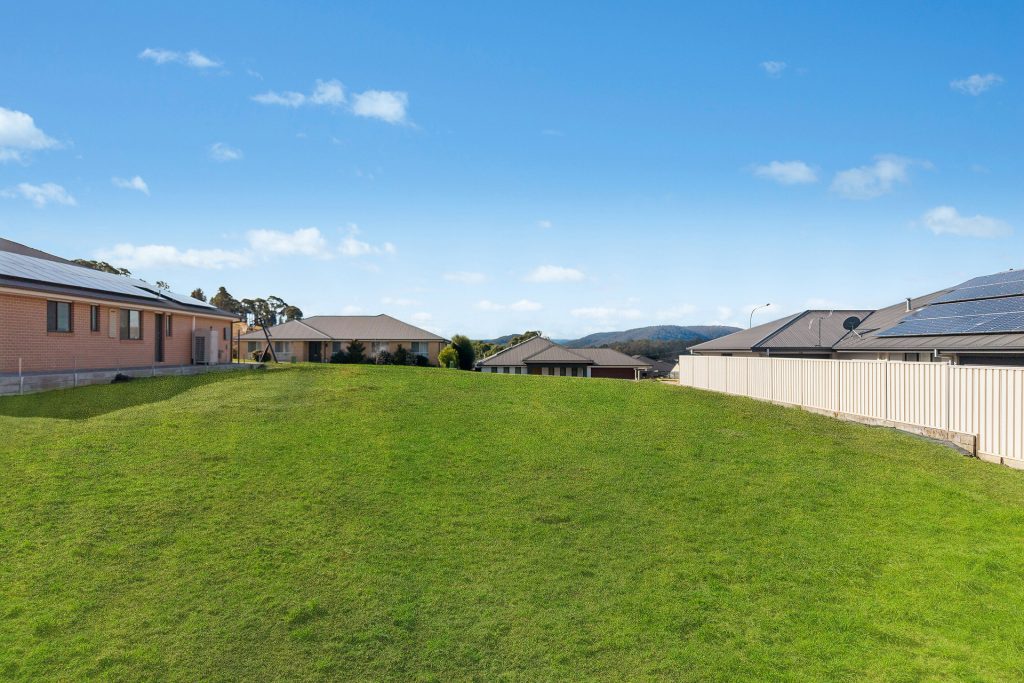 Auction - 26 Surveyors Way - New Property in Lithgow - Real Estate by Stacey Field