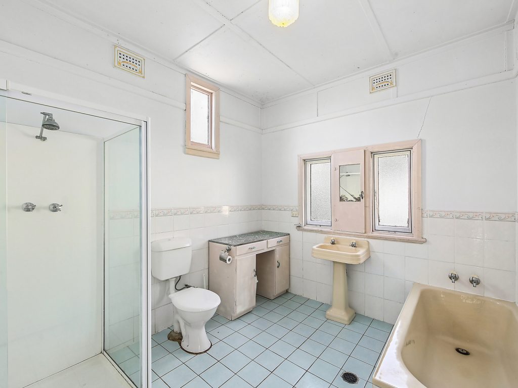 Auction - 21 Gladstone Street - New Property in Mudgee - Real Estate by Adam Sutherland