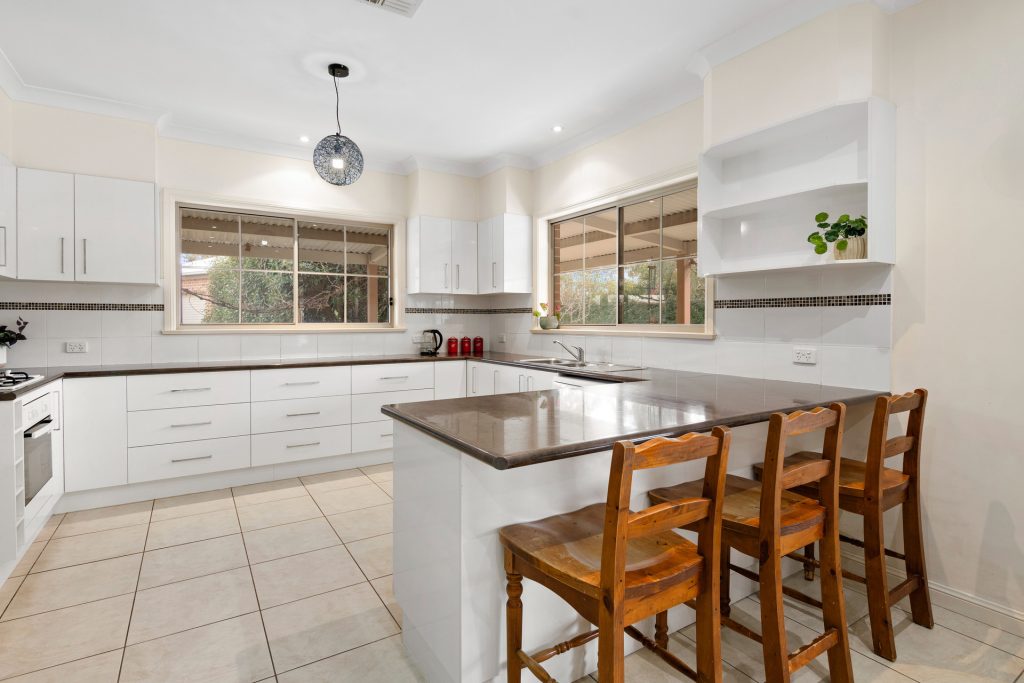 Auction - 18 Leconfield Drive - New Property in Mudgee - Real Estate by Adam Woods