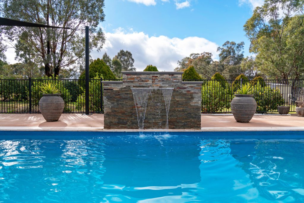 Auction - 18 Leconfield Drive - New Property in Mudgee - Real Estate by Adam Woods