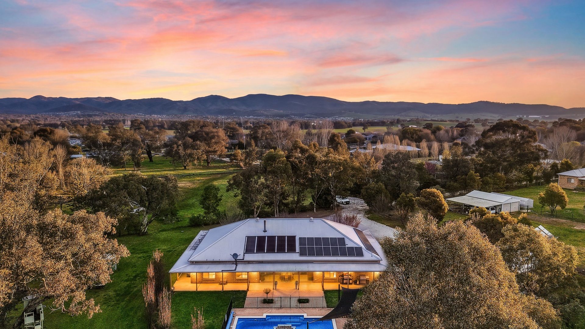 Auction - 18 Leconfield Drive - New Property in Mudgee - Real Estate by Adam Woods