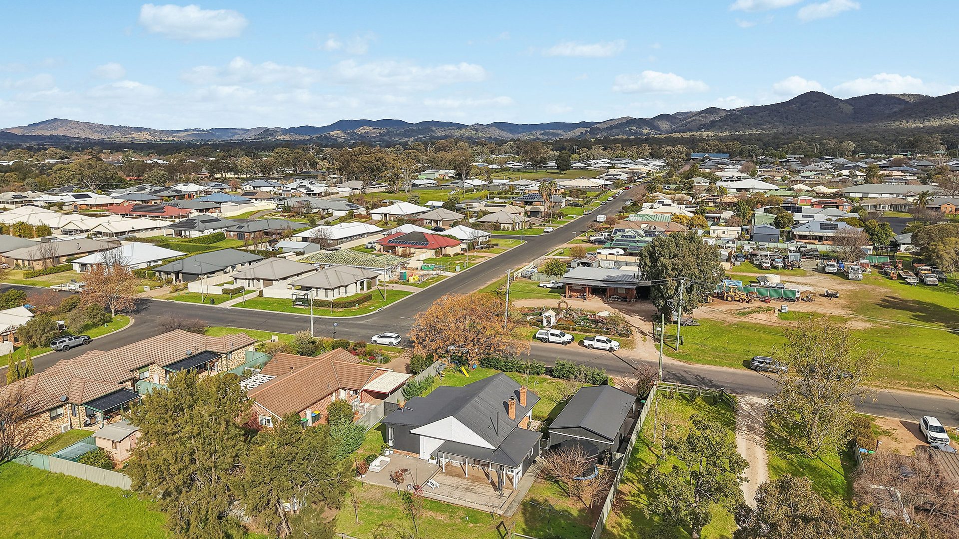 For Sale - 22 Spring Road - New Property in Mudgee - Real Estate by Adam Sutherland