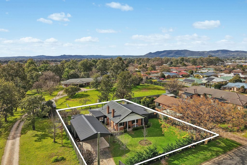 For Sale - 22 Spring Road - New Property in Mudgee - Real Estate by Adam Sutherland