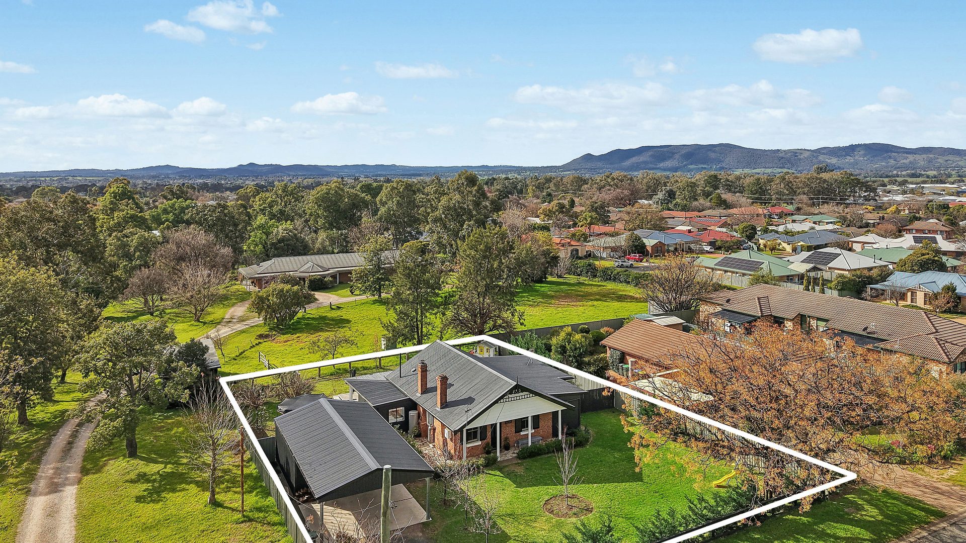 For Sale - 22 Spring Road - New Property in Mudgee - Real Estate by Adam Sutherland