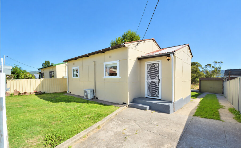For Rent - 10 First Street - New Property in Lithgow - Real Estate by Varun Kinra