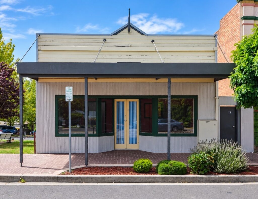 Lease - 15 Wolgan Street - New Property in Portland - Real Estate by Varun Kinra