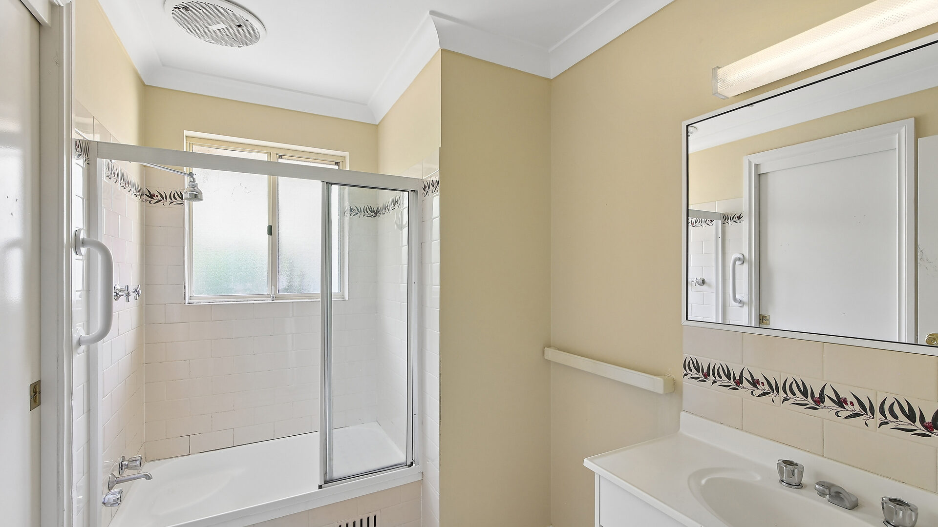 For Sale - 1/1 Abernethy Close - New Property in Mudgee - Real Estate by Adam Woods